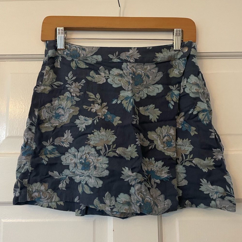 American Eagle Blue Floral Wrap Skirt